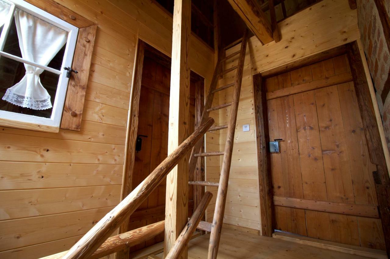 Ferienhaus Anno Dazumal, wie zu Opa`s Zeiten Klingenthal Exterior foto